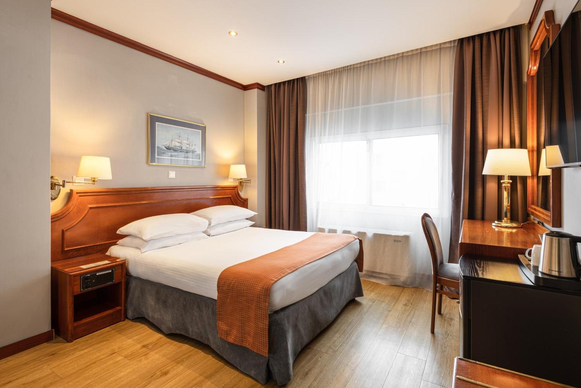 Holiday Inn Thessaloniki By Ihg Zewnętrze zdjęcie A room at the hotel